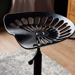 Adjustable Tractor Seat - image 5