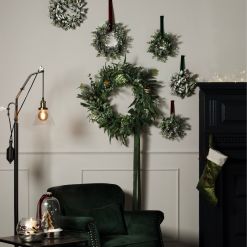 Medium Frosted Eucalyptus Candle Wreath - image 3
