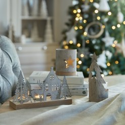 Rustic Metal Scene Tealight On Wood Stand With Glass Votives - image 3