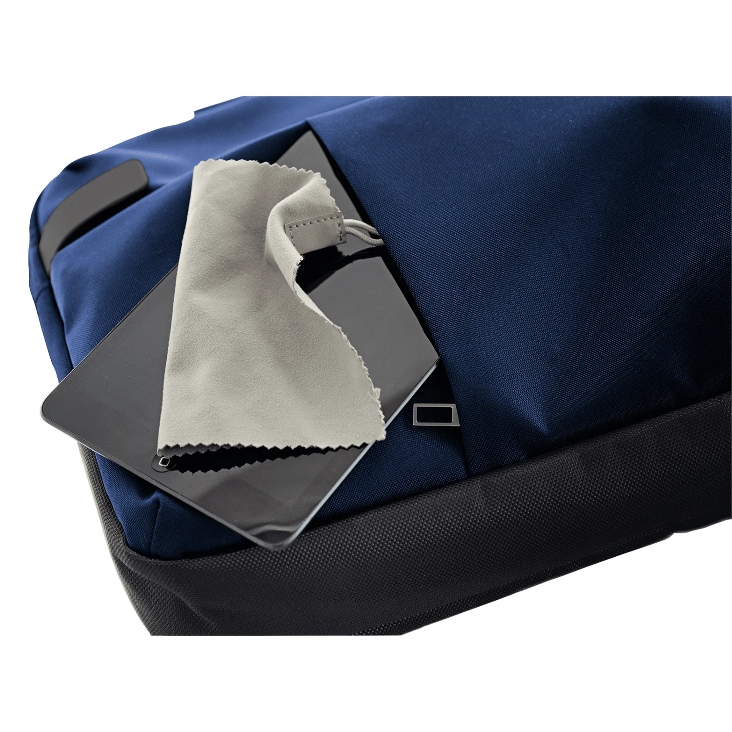 Kensington Leitz Complete 13.3" Laptop Bag Smart Traveller - image 6