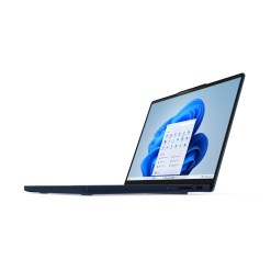 Lenovo IdeaPad Slim 3 14AHP10 AMD Ryzen™ 7 8840HS Laptop 35.6 cm (14