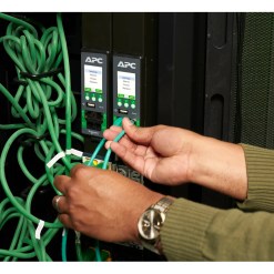 APC NetShelter Rack PDU Advanced, Switched Metered Outlet, 7.4kW, 1Phase, 230V, 32A, 332P6, 40 Outlet - image 6