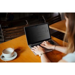 Targus ASM154MBGL laptop accessory Laptop screen protector - image 3