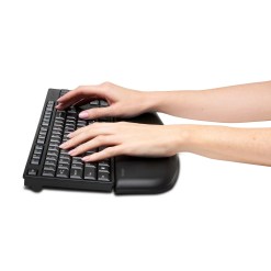 Kensington ErgoSoft Wrist Rest for Standard Keyboards - image 9