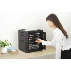 Kensington USB-C Charging Cabinet - image 3