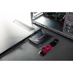Kingston Technology 256G SSD KC600 SATA3 2.5